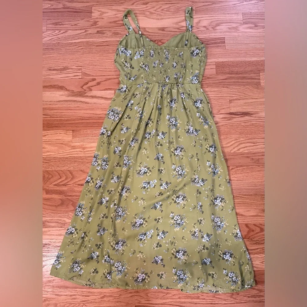Abercrombie & Fitch Green Floral Cottagecore Maxi Dress Spaghetti Strap Size MT